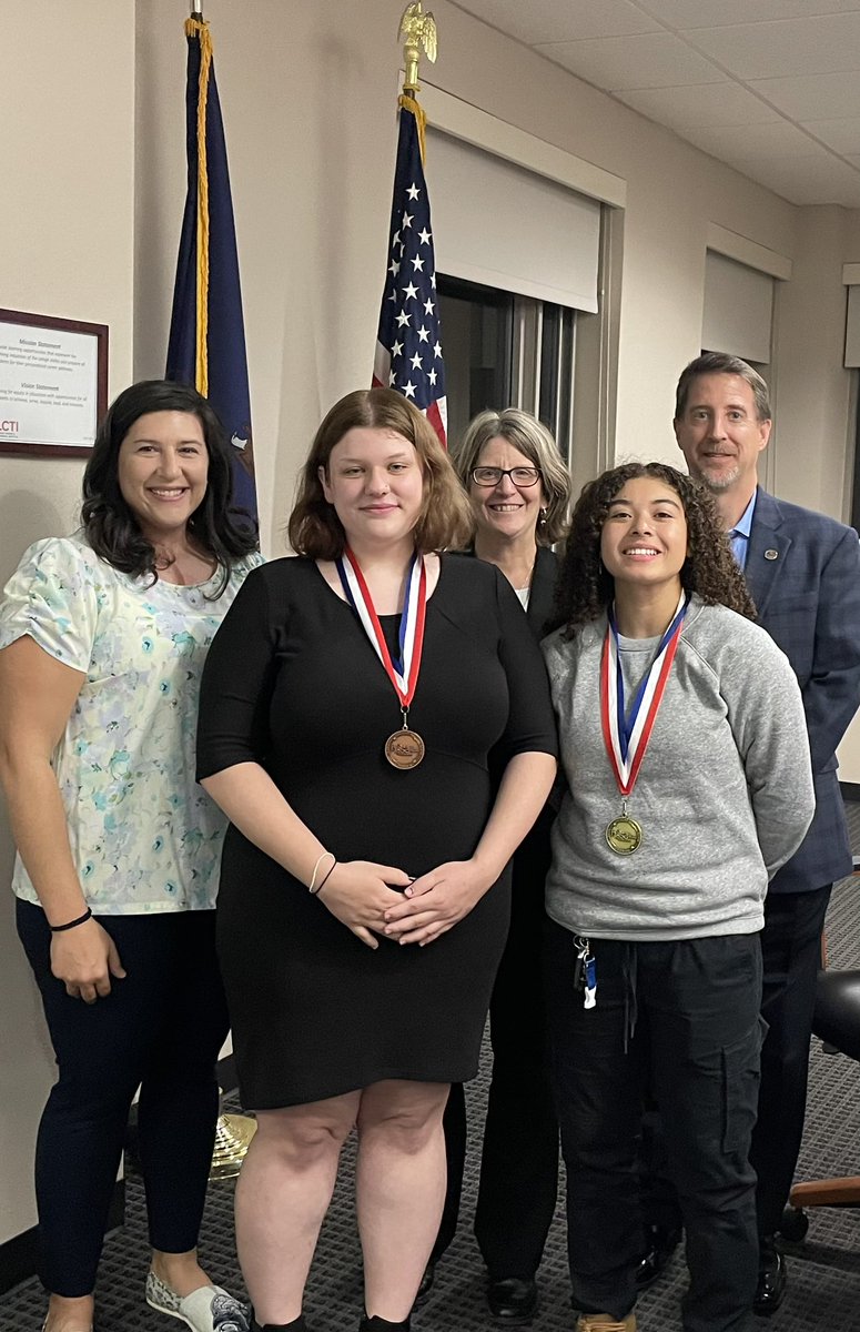 DipalKapadia's tweet photo. Last night @LehighCTI JOC meeting, we shared and recognized the accomplishments of our students. @hosafhp #opportunityahead https://t.co/spZVubcwOc