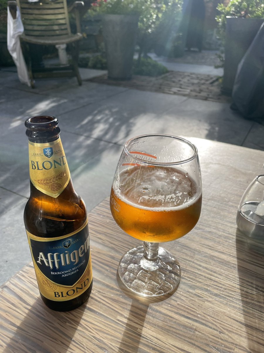 Willem Hus tweet media