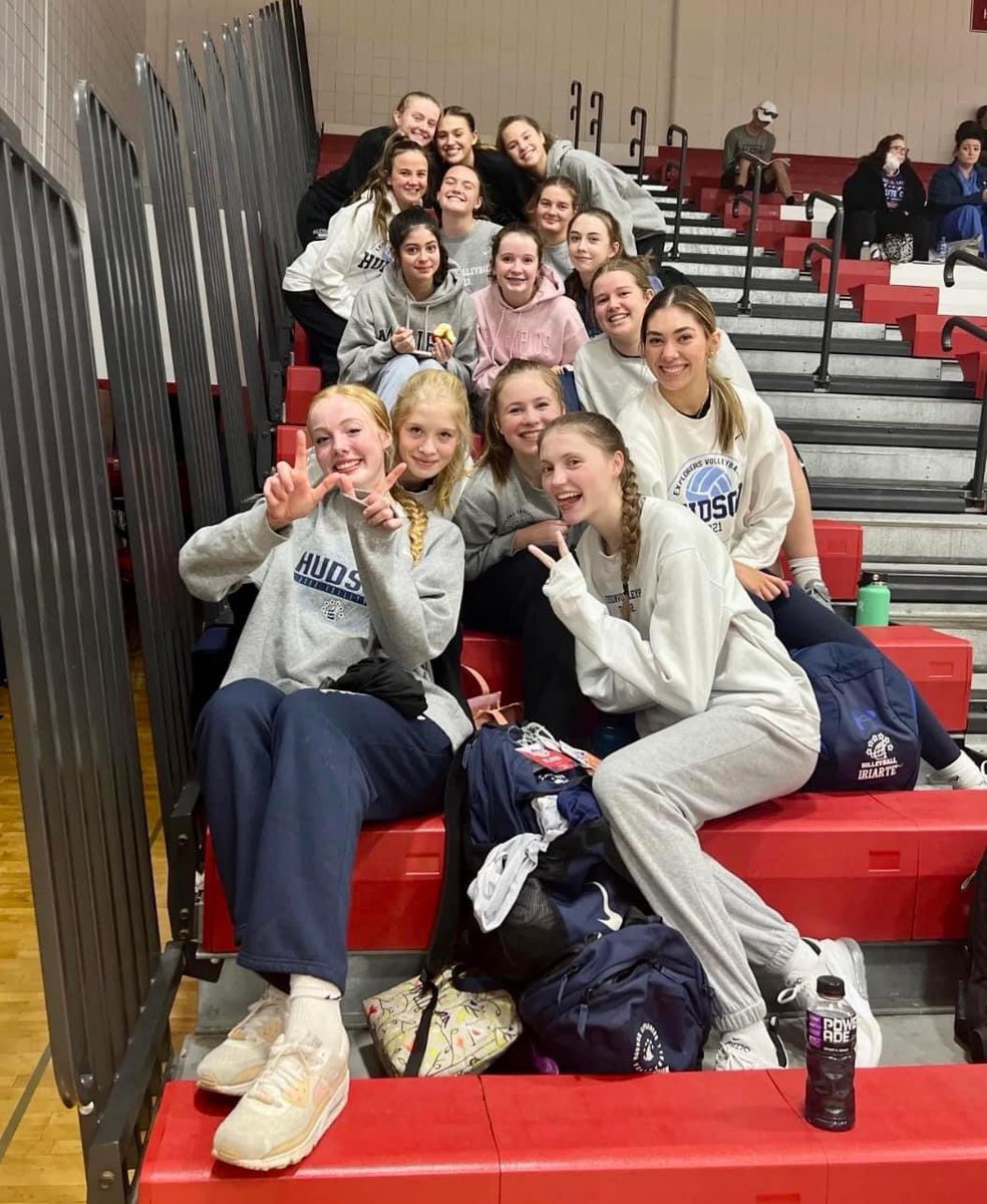 Hudson Volleyball tweet media