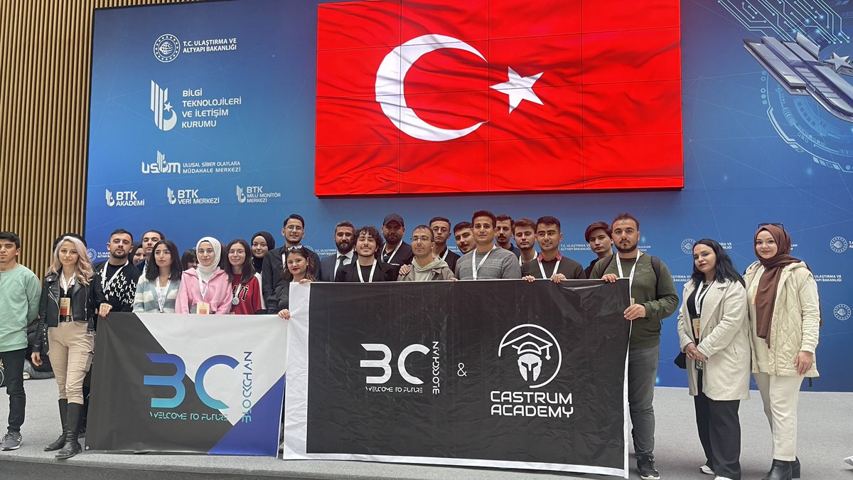 castrumistanbul's tweet image. @BartinChain with Castrum Academy✌️

@web3dernegi @cryptodataspace 
#CastrumIstanbul #web3sumit