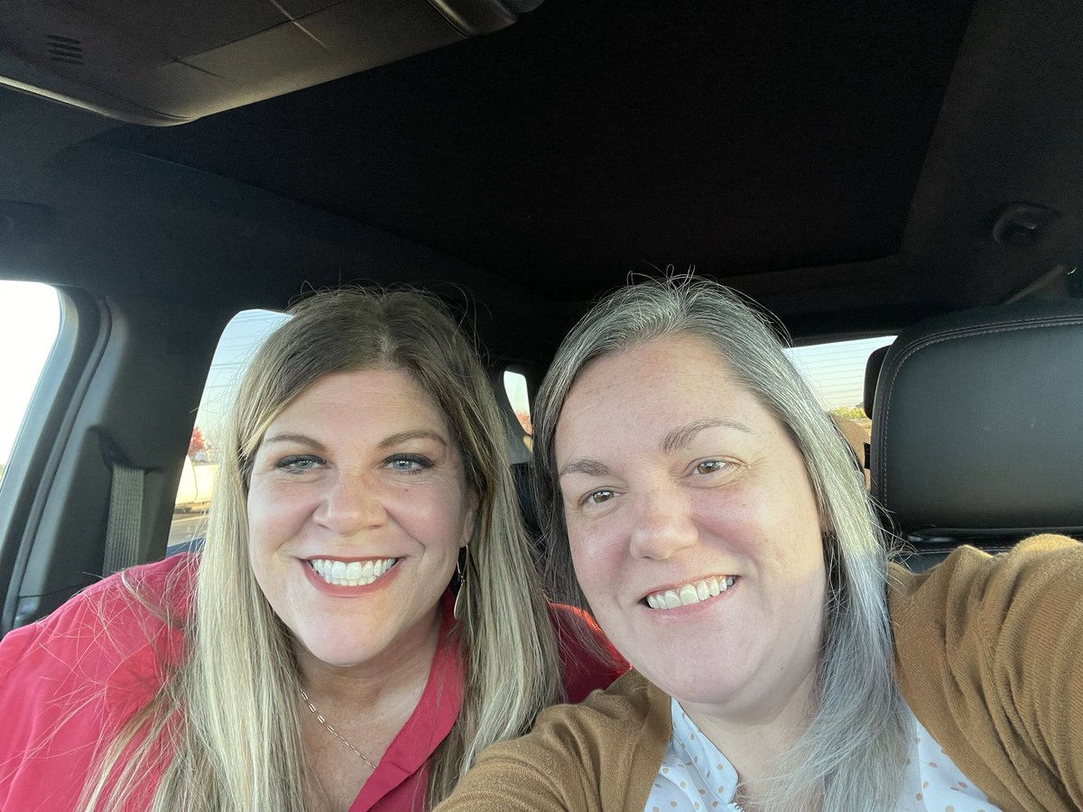 hollowayreader's tweet photo. So ready for today’s @theTSIN STEM Workforce Fellowship kickoff with @nikkicrussell17. PBL, careers, workforce skills, oh my! #SWF22 #HCS_innovation #STEM https://t.co/NdNe2bRqIB