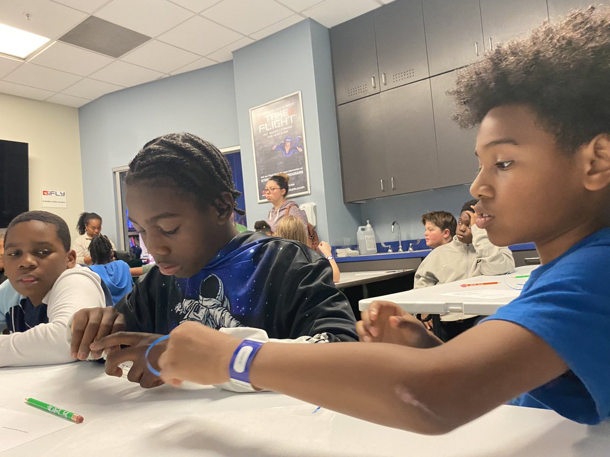 CrisFord23's tweet photo. After 2 weeks of learning about force, this half of the 5th grade pandas got to experience “Force” at Ifly! Tomorrow the other half goes! #WPEscience @HumbleISD_WPE @Humble_Science @HumbleISD https://t.co/dVA6QRqR2M