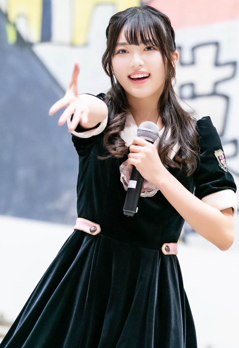 大学1年生19歳のみくるんです💌 まだ出会ってない人にも見つけてもらお