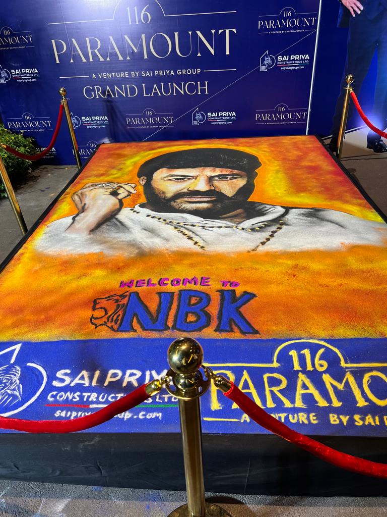A Lovely Welcome Art for the Lion #NBK at Opening Ceremony of #116PARAMOUNT 😍😍 It's a venture by @saipriyagroup to be Launched by the NataSimham #NandamuriBalaKrishna in a while. 👍 Live ▶️youtu.be/AumqvDmHRp8 @shreyasgroup #SaiPriyaConstructions