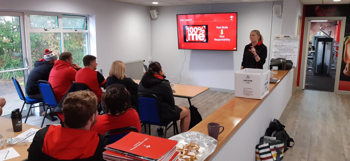 WRU_Scarlets's tweet photo. Hub officer CPD day St Clears leisure centre. Hub officers have covered off
🏉 wheelchair rugby course
🏉 Integrity course and anti doping
🏉 Strategic pillars workshops
🏉 Concussion management
Diolch enfawr i @IncRugbyDC a @Linsbridge am arwain y hyfforddiant. https://t.co/w5e1hu4wMY