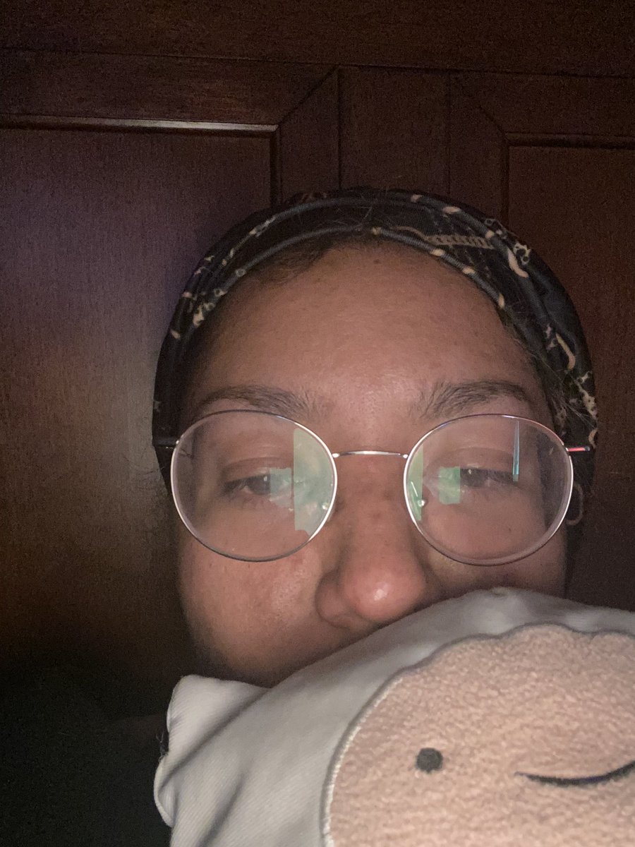 Coffee_Khaleesi's tweet photo. I’ve been frozen like this after the most recent Handmaids Tale… I simply… cannot describe to you the emotional rollercoaster I have been on this season. Pictures must suffice #HandmaidsTale https://t.co/3tdtBUoqGe