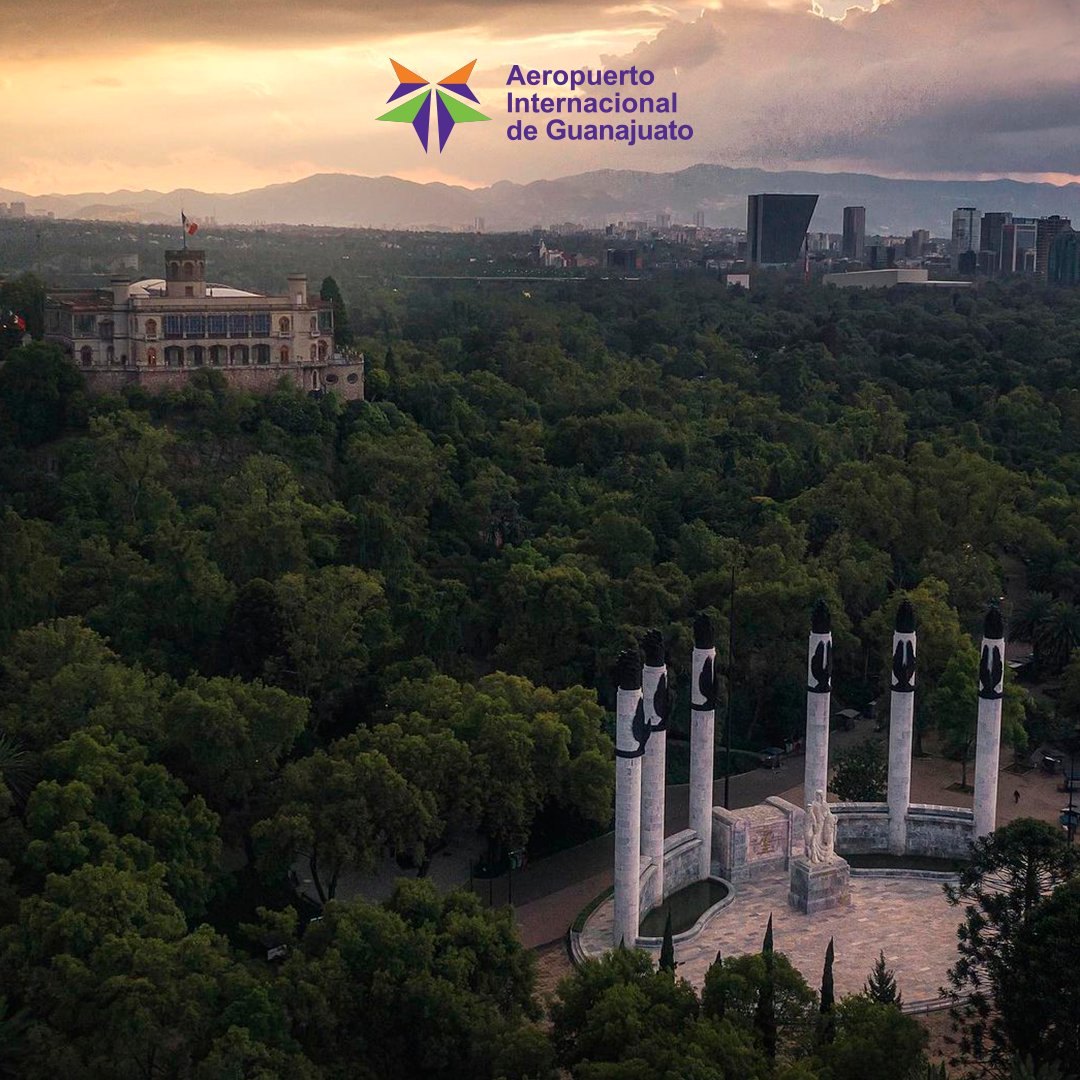AeropuertoGTO's tweet photo. Viaja a #CDMX y visita el #ParqueDeChapultepec que cuenta con tres lagos artificiales, espacios deportivos, numerosas fuentes, y el @mna_inah, conéctate a través de @Aeromexico y conoce uno de los parques urbanos más grandes de nuestro continente. 🏞️ 🇲🇽 https://t.co/IVwPdtR4ZL