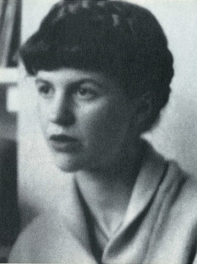 Pulitzer Prize winning American poet and author Sylvia Plath was born in Boston on October 27, 1932. #ReadUp on her work with 'Sylvia Plath's Aerial Poetics' from Jeremy Lowenthal in @MModernity: bit.ly/3DeWdsu