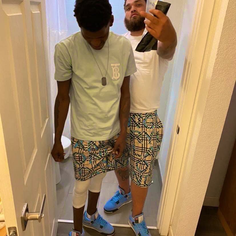 Chillonv_'s tweet photo. Neighborhood took back to back losses young Niggas really had more motion then these old Niggas shit crazy i love y’all lil niggas man Rest Easy #LilFred #BaconCheese https://t.co/Pb32Zv3qFW