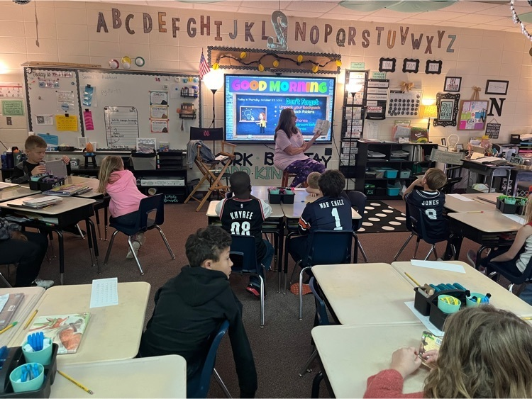 Hubbard_Elem's tweet photo. It’s Guest Reader Day at Hubbard! Today 35 volunteer readers are visiting the school to read to our students. What an exciting day!! https://t.co/rObLreytVW