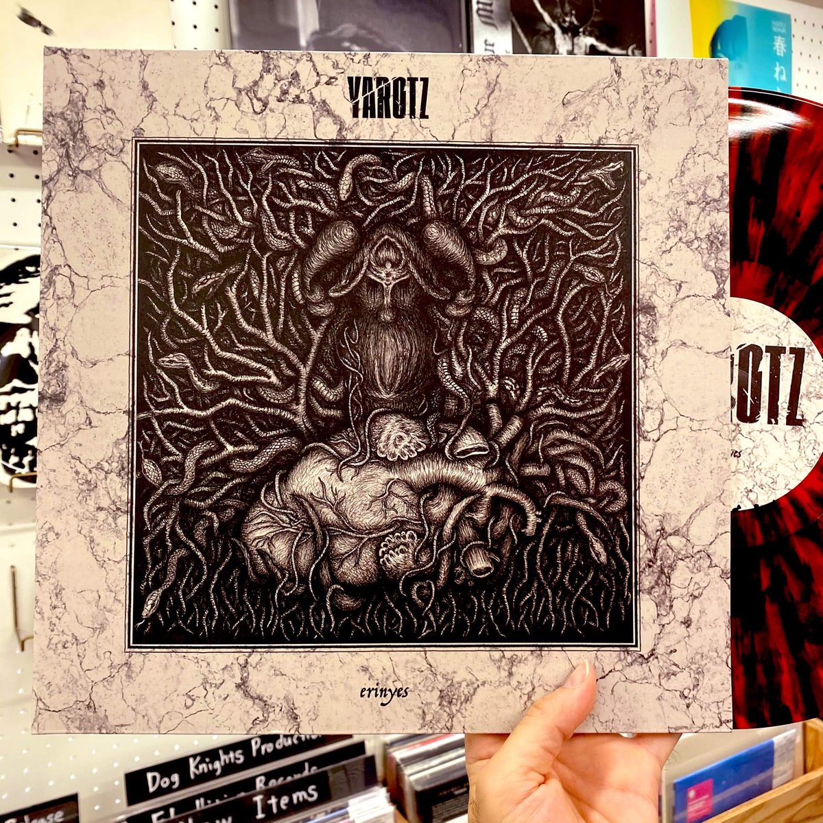 Yarotz3's tweet photo. Thank you so much @3LA_Disc, @Yuki__PoS @AbyssGazerRec , to make it possible, now you can buy our vinyl in Japan!!!Dōmo arigatō🖤 https://t.co/sT8wX6jtVo