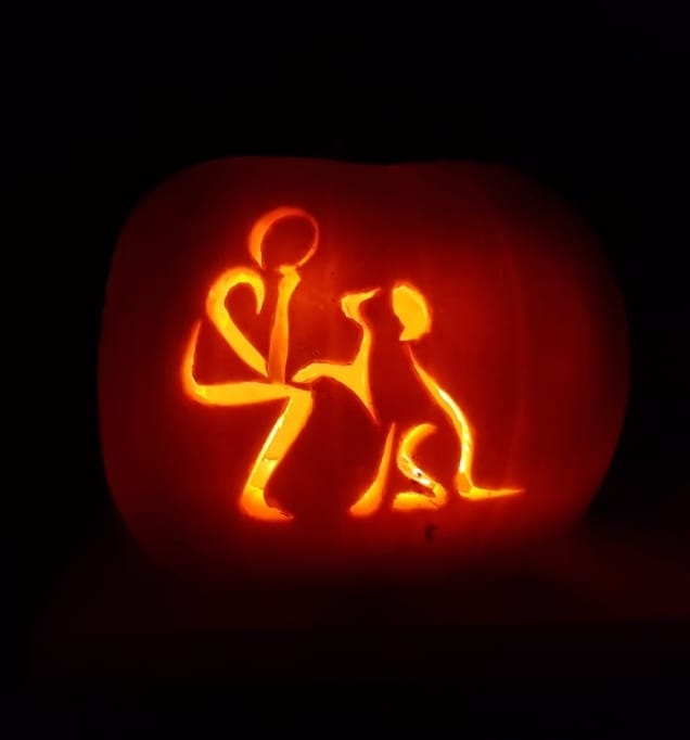 HearingDogs's tweet photo. Our very own Hearing Dogs pumpkin, created by Martin, who is one of our very talented volunteer dog trainers 🎃❤️ #HappyHalloween https://t.co/WIwTwJckuT