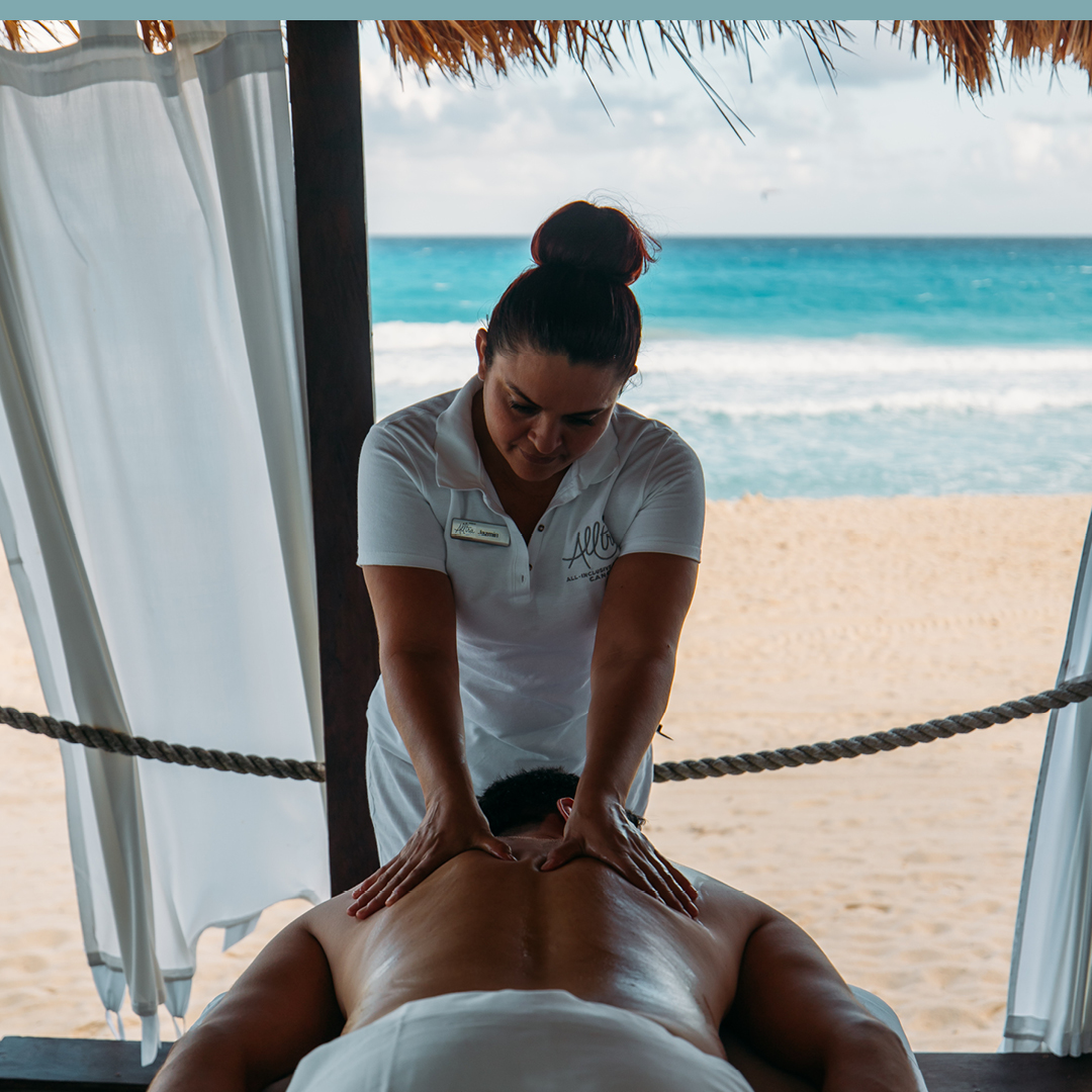 AlltraCancun's tweet photo. A well-deserved day to ourselves. 

Un día dedicado a nosotros mismos. Nos lo merecemos. 

#WyndhamAlltraCancun https://t.co/AhIKSQgR7H
