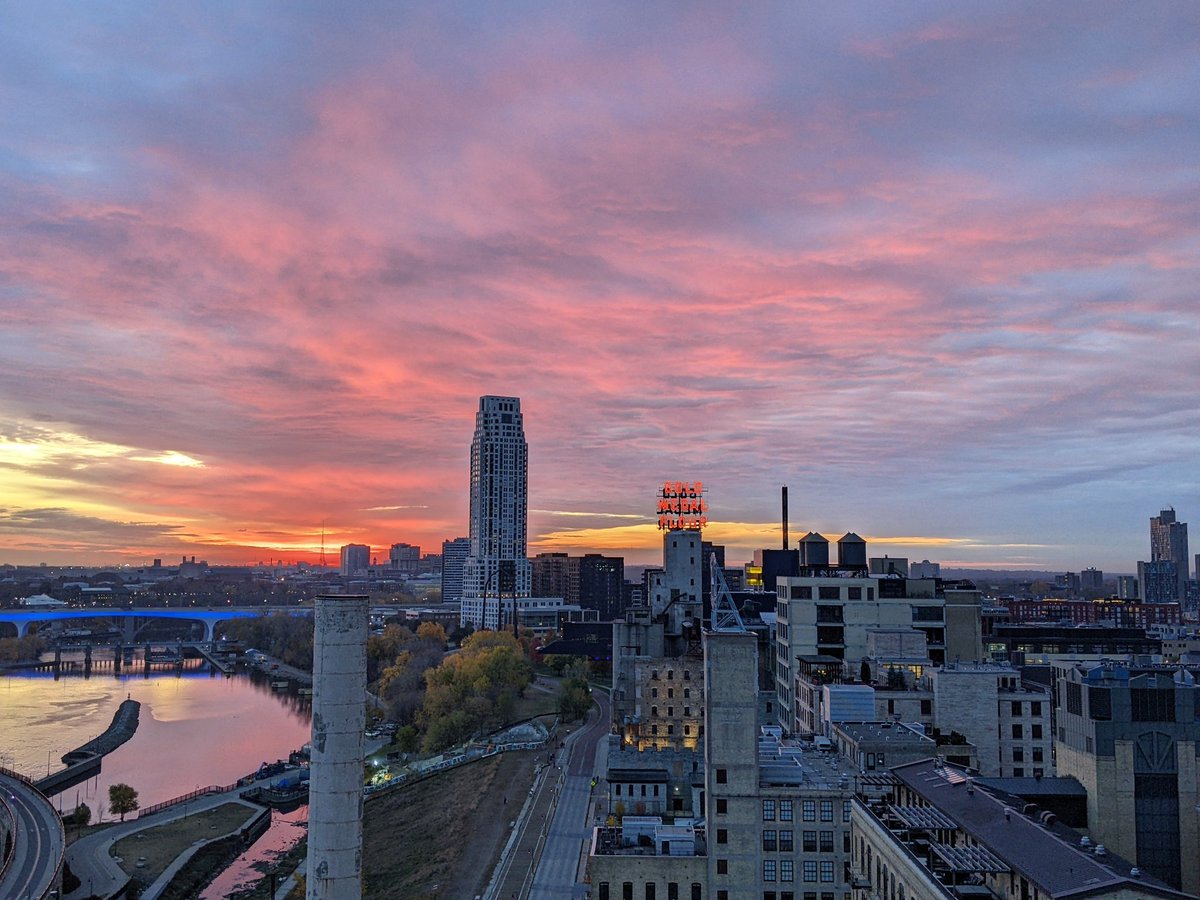 A splash of fall color Thursday morning in Minneapolis.