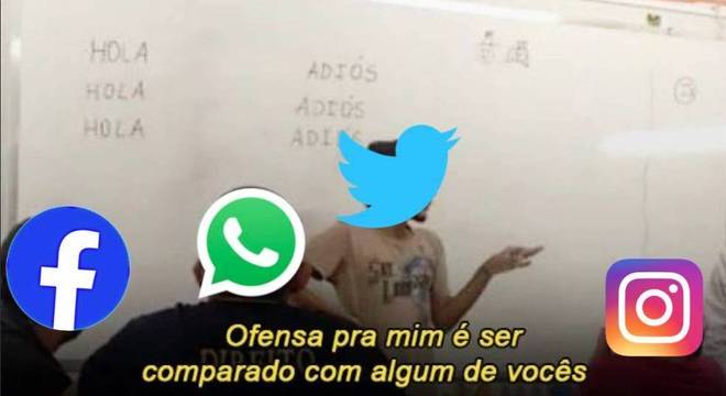 w1lliamrocha's tweet photo. Eu sempre lembro desse meme quando o Instagram e o whatsapp cai https://t.co/QkvsWkXPy2