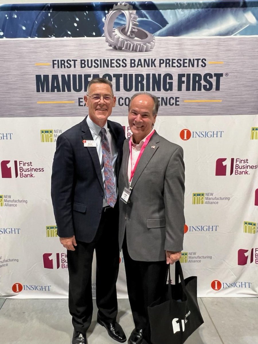 ScalaJoseph's tweet photo. Great day of #Networking & building #Automation Prospects, at yesterdayβs Manufacturing First Expo #MfgFirst in #GreenBay at @reschcomplex . With my friend & Architect of this Event, Brian of @insightpubs ; & Carol & Anna of Skyline Exhibit Resource. @1stBusinessBank @NEWmfg https://t.co/2P7Jgt8BDd