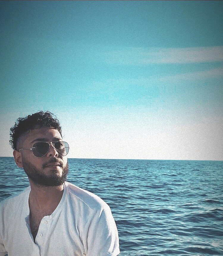 🌊