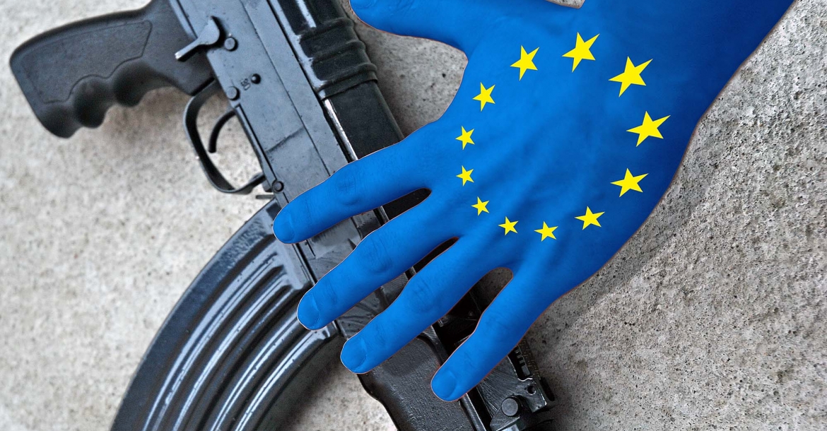 Єврокомісія пропонує посилити контроль над обігом зброї на тлі війни в Україні eurointegration.com.ua/news/2022/10/2…