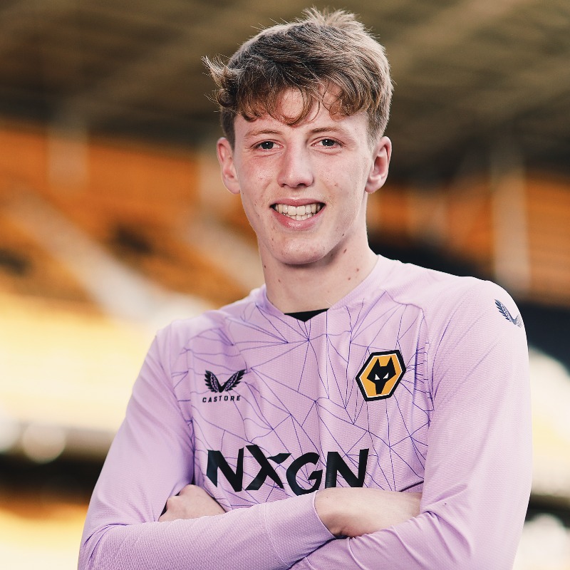 WolvesAcademy's tweet photo. Congratulations on your first professional contract, James Storer!

📝👏