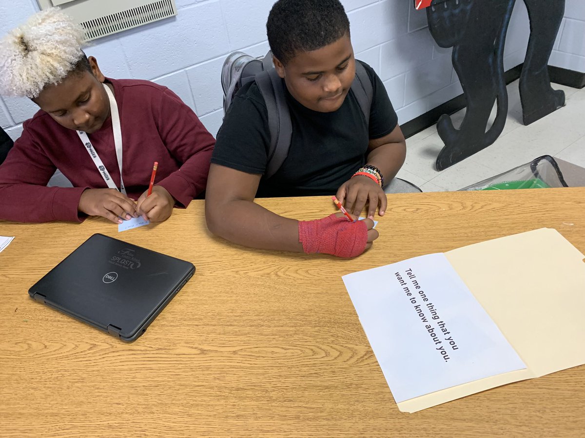 Cafeteria lunchtime visits to connect with kids! Quick check in with post it notes to tell me something they want me to know about them! #relationshipsmatter!  #nachos  <a href="/blackman_edu/">PierreBlackmanEDU</a> <a href="/CAMontgomeryEDU/">Chelsea A. Montgomery</a> @MarinaBerry65 @GloverY_FCS