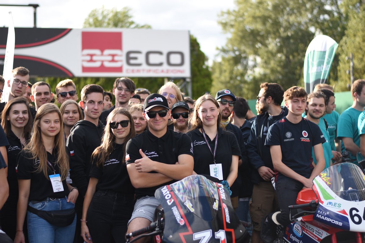 LemWroclaw's tweet photo. 🎉Throwback Thursday🎉
#LEMwroclaw #LEMphoton #LEMsquad #TBT https://t.co/5toXpQ4od8