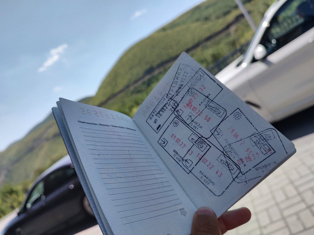 Quinantonella_'s tweet photo. Van a pasar los años,y yo no voy a superar este viaje 🥺💃🏻 https://t.co/iZv8J2eJMZ