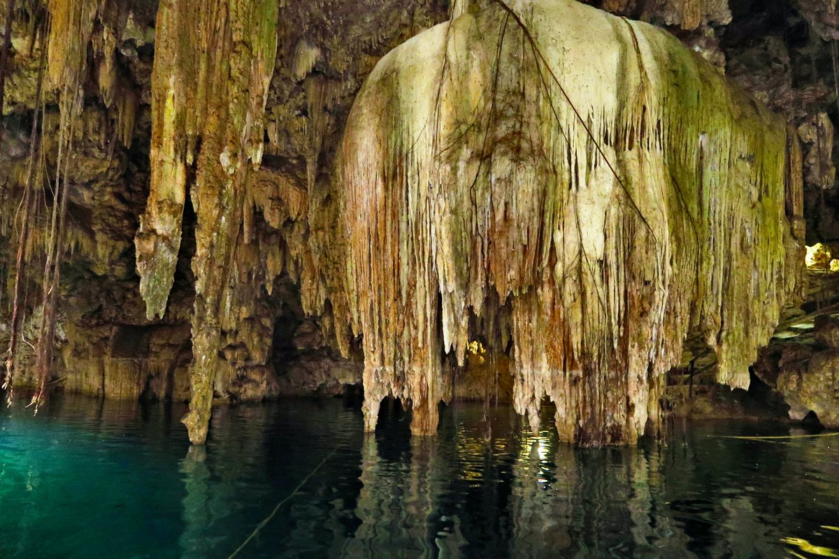 onnadelmar's tweet photo. Cenote Xkeken, Valladolid 🌏 Mexico
#Travel #traveling #Mexico #cenote https://t.co/ZiAl0hNt6e