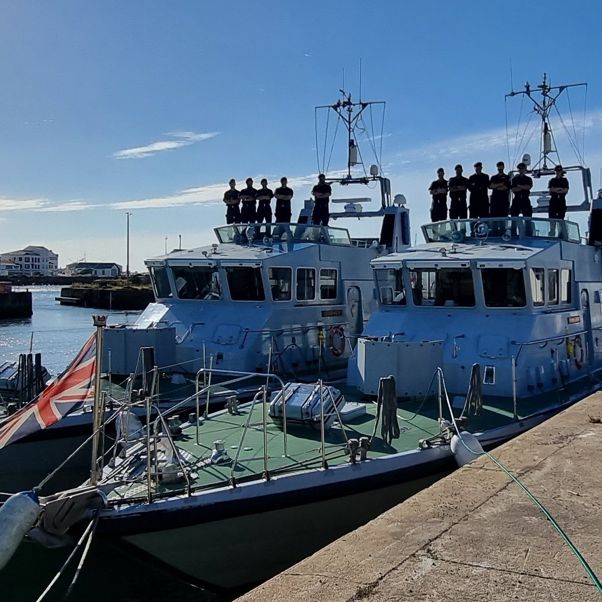 JoshuaTyrie's tweet photo. My time with Coastal Forces Squadron has come to an end.

Thank you to the PURSUER &amp; SCIMITAR team (past and present) for an amazing 18 months.

Best of luck to the new team! https://t.co/QsigTDQiCr