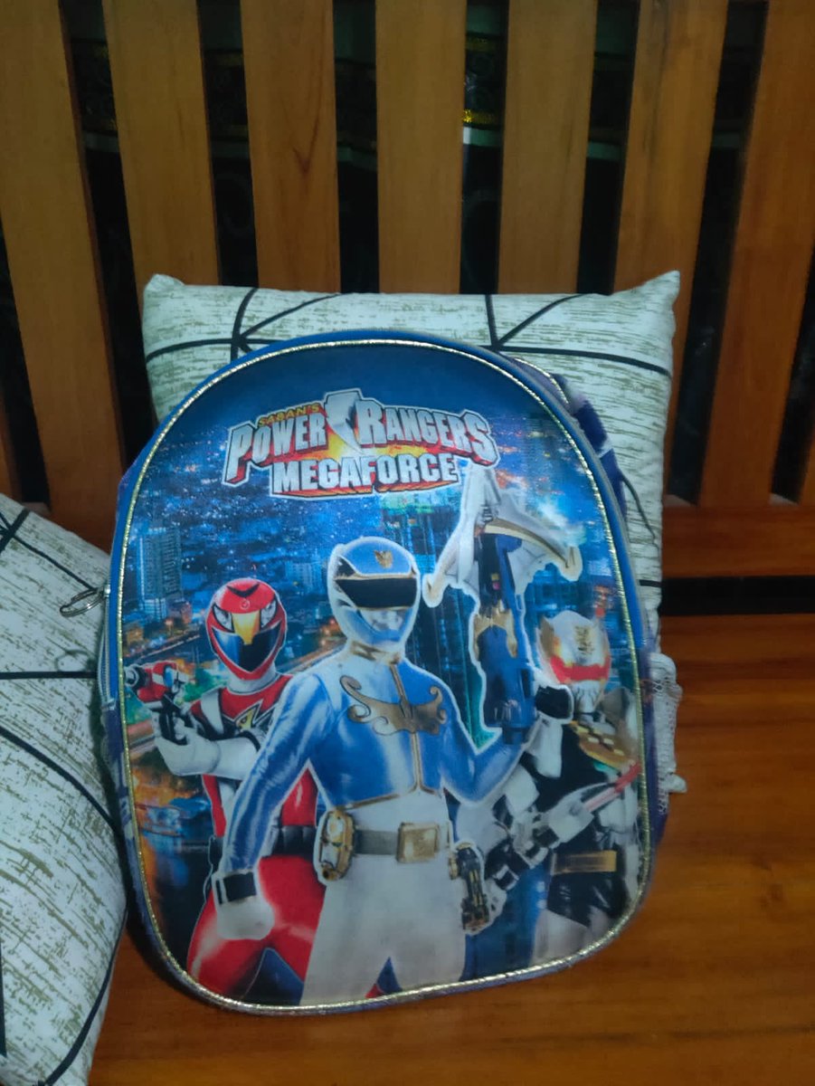 bsok sekul pake tas ini cek😩😩🤟