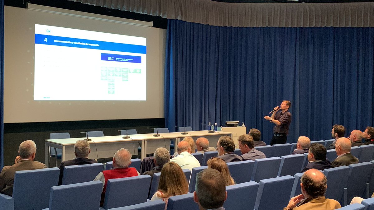 El #CSN y @AMAC_municipios exponen las claves de la seguridad nuclear y la protección radiológica de las centrales nucleares a la población del entorno de Trillo. 🗒️Toda la info aquí: bit.ly/3Fmkkqv