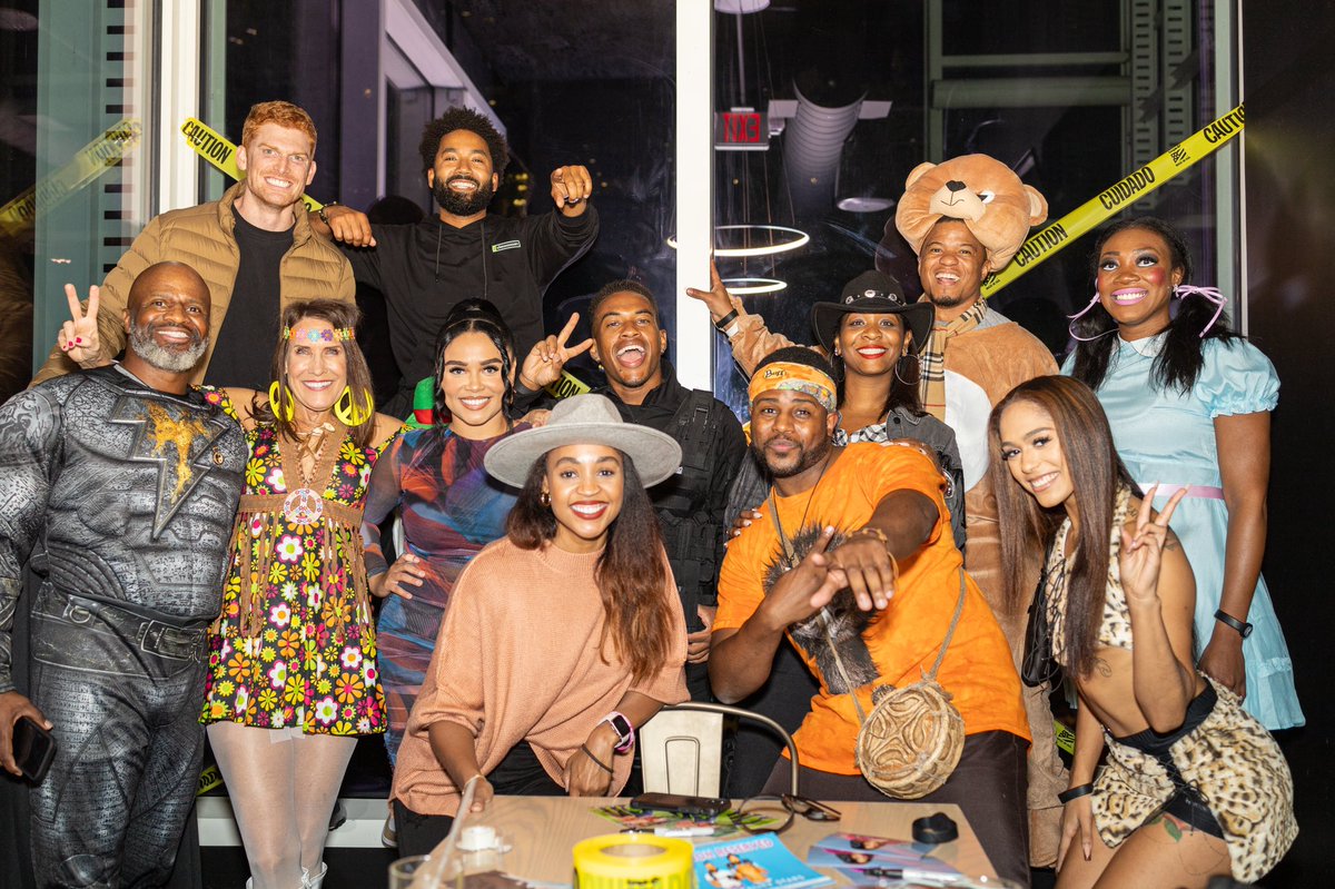 wheresdavie's tweet photo. Major thanks again to all the ATL Reality TV Fam &amp; Friends that came out to our Annual Halloween Watch Party! See you next month 👀👀👀

#Survivor43 #TheAmazingRace34 #TheMoleNetflix #BB24 #TheChallenge38 https://t.co/kqp0Xdz6Mx