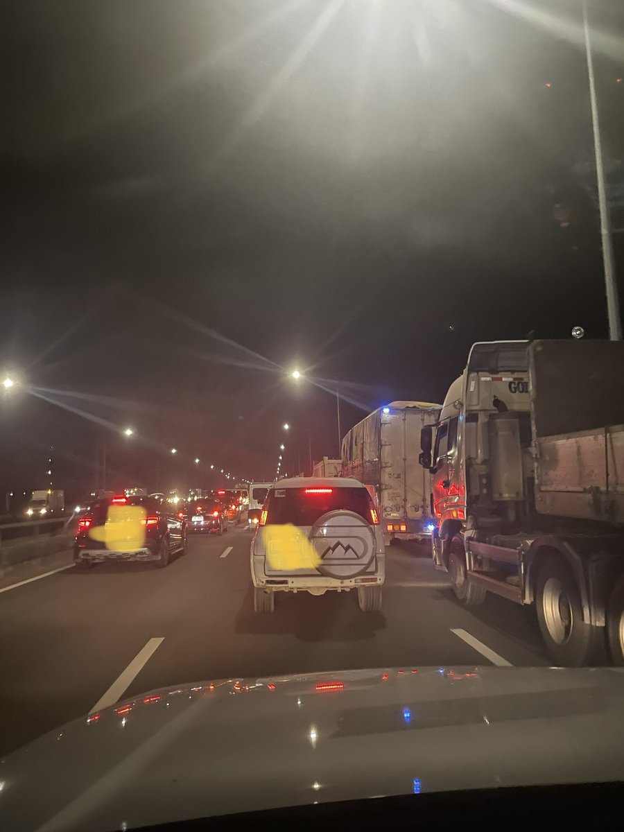mrjbart's tweet photo. @NLEXexpressways The strategy is not working though 😕 https://t.co/eGgq2ZJr1m