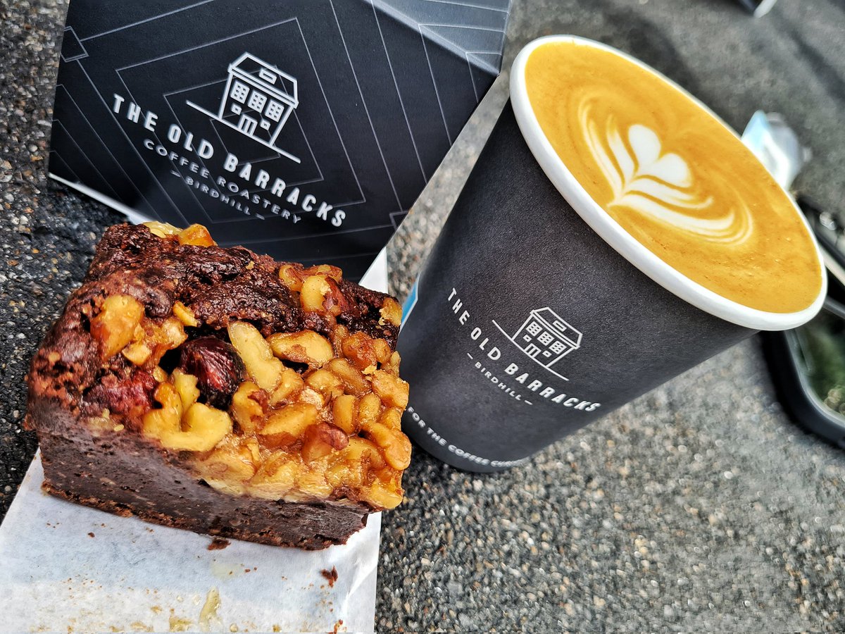Storage_Mark's tweet photo. Great day on the road getting nerdy with customers! π€
Coffee and, *ahem*, 'sustenance' along the way was pretty good too... π€€π
.
#TechGeek #WorkLife #CoffeeNerd #CaffeineFuelled #Gratitude #Balance #IWork4Dell #ItsGoodToTalk #FuelForFun https://t.co/GEDJLyg44b