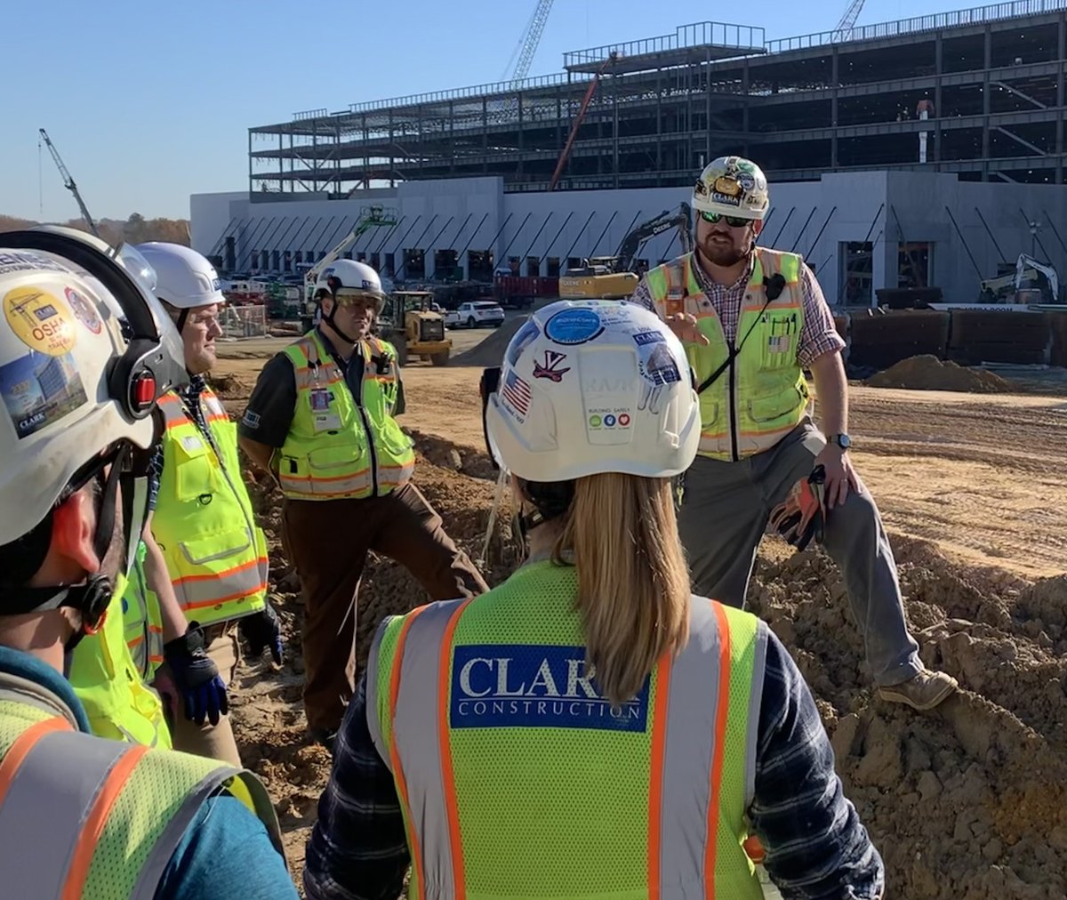 ClarkBuilds's tweet photo. Last night, Clark Senior Superintendent Conner Gentil was recognized as Field Manager of the Year by @ABCVA at its 9th Annual Excellence in Construction (EIC) Awards!
#ClarkBuildsVA #ClarkBuildsRVA #TheClarkeXperience https://t.co/KOUKNpOyCl