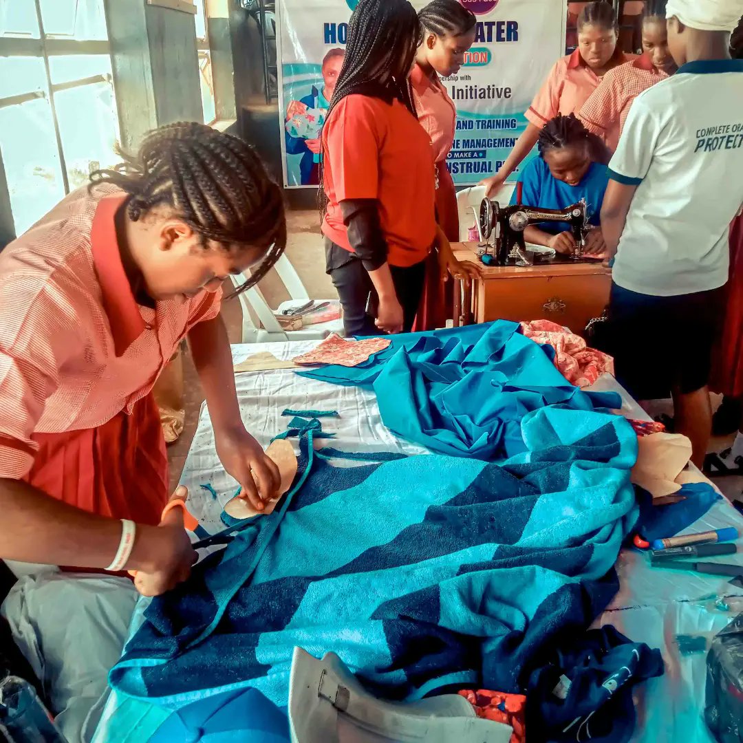 hopespringH2O's tweet photo. In commemoration of the International day of the girl, we visited School of the Deaf Kuje to lecture them on #MenstrualHygiene Management and how to make their own #reusablepad. Alleviating #periodpoverty is our goal.
More: https://t.co/TsPzeWrx9T
#periodmovement https://t.co/6pCpsEtgGY