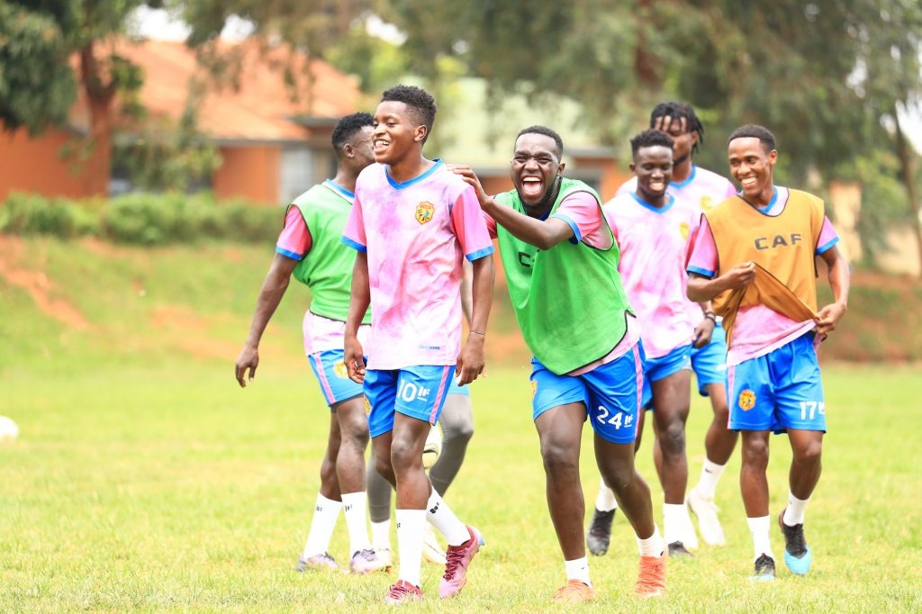 RealWasswa's tweet photo. Some light moment 😊 during work 😉 
@AllanOkello8 https://t.co/LG8qyWv023