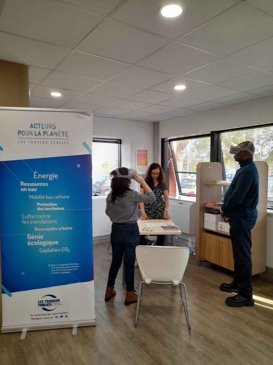 AureliePellardi's tweet photo. Rencontre de nos partenaires du BTP et decouverte du secteur et des formations sur le forum BTP @AFPA_IDF @GRETA_VdO @FFB95 @FRTPIDF @ConstructysI #missionlocale #capemploi #cfaermont #forumformation #polemploi https://t.co/fv3gex6sud