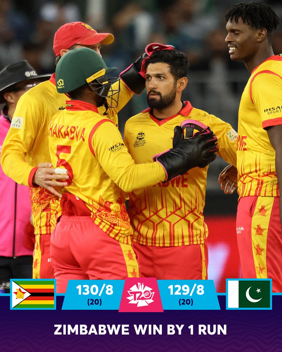 WHAT A GAME 🤩

Zimbabwe hold their nerve against Pakistan and clinch a thrilling win by a solitary run!

#T20WorldCup | #PAKvZIM | 📝: bit.ly/PAKvZIM-Super12