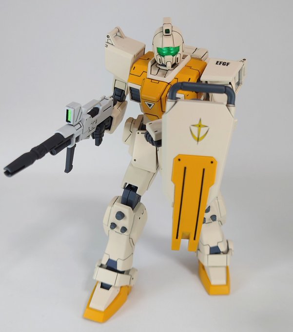 [オマケ武装①]
・ビームライフル
・ロケットランチャー
・ラージシールド
・ビームサーベル 