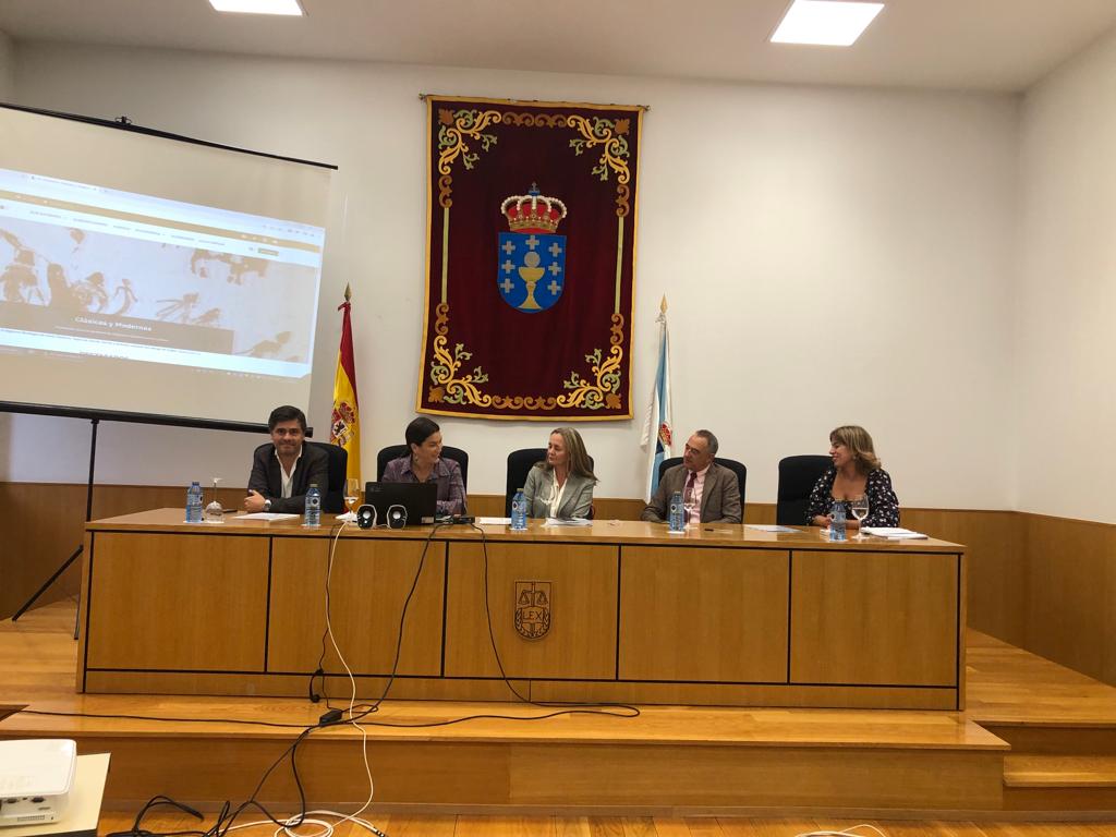 TSXGalicia's tweet photo. 🎥⚖️ Hoxe tivo lugar no #TSXG un curso de formación continua do #CXPX sobre a relación entre o #Dereito e o #Cine dirixido pola maxistrada Sandra María Piñeiro e o maxistrado José Luis Deaño https://t.co/94mLUs2y2P