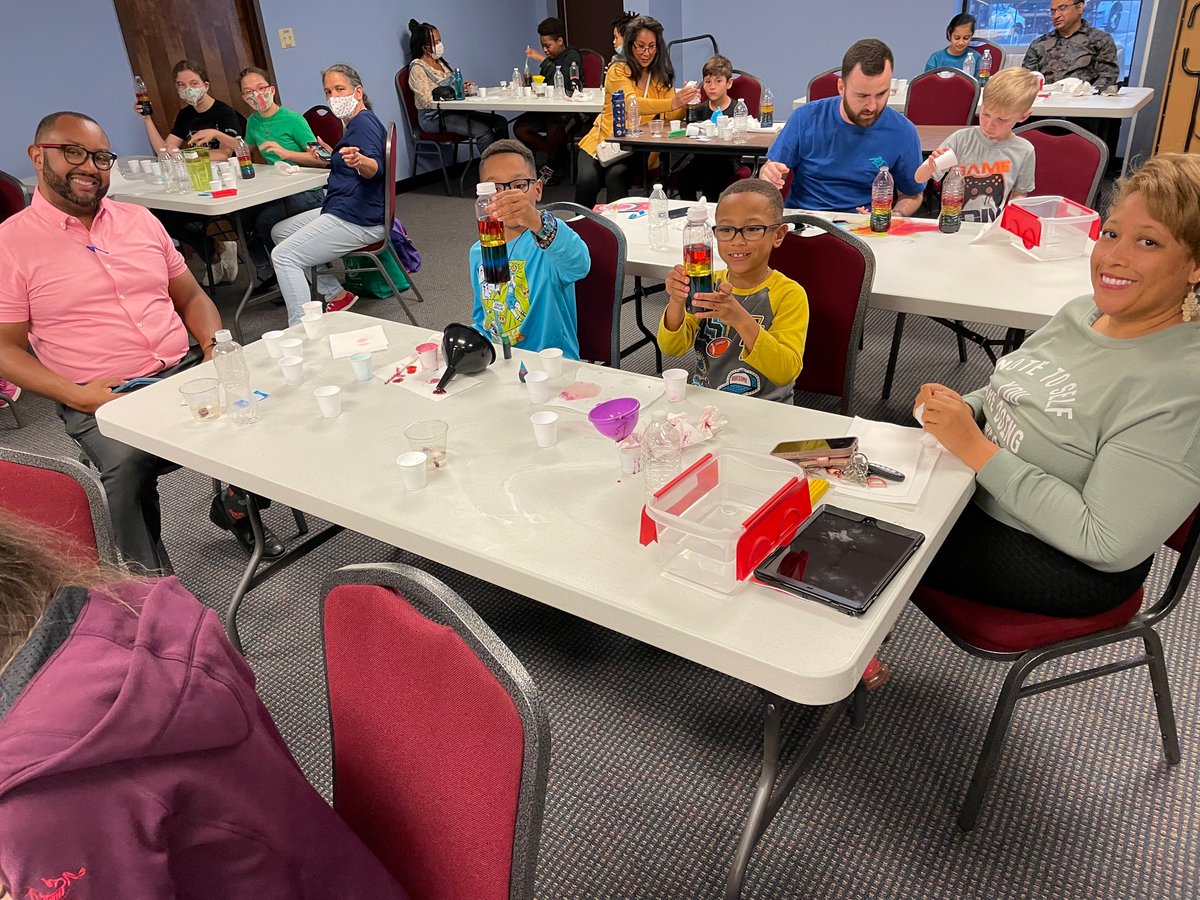 You and your organization can submit your own public STEM events to our Community Events calendar! 📆 

Submit an event here: bit.ly/3MBvdGS
#STEMAwarenessMonth