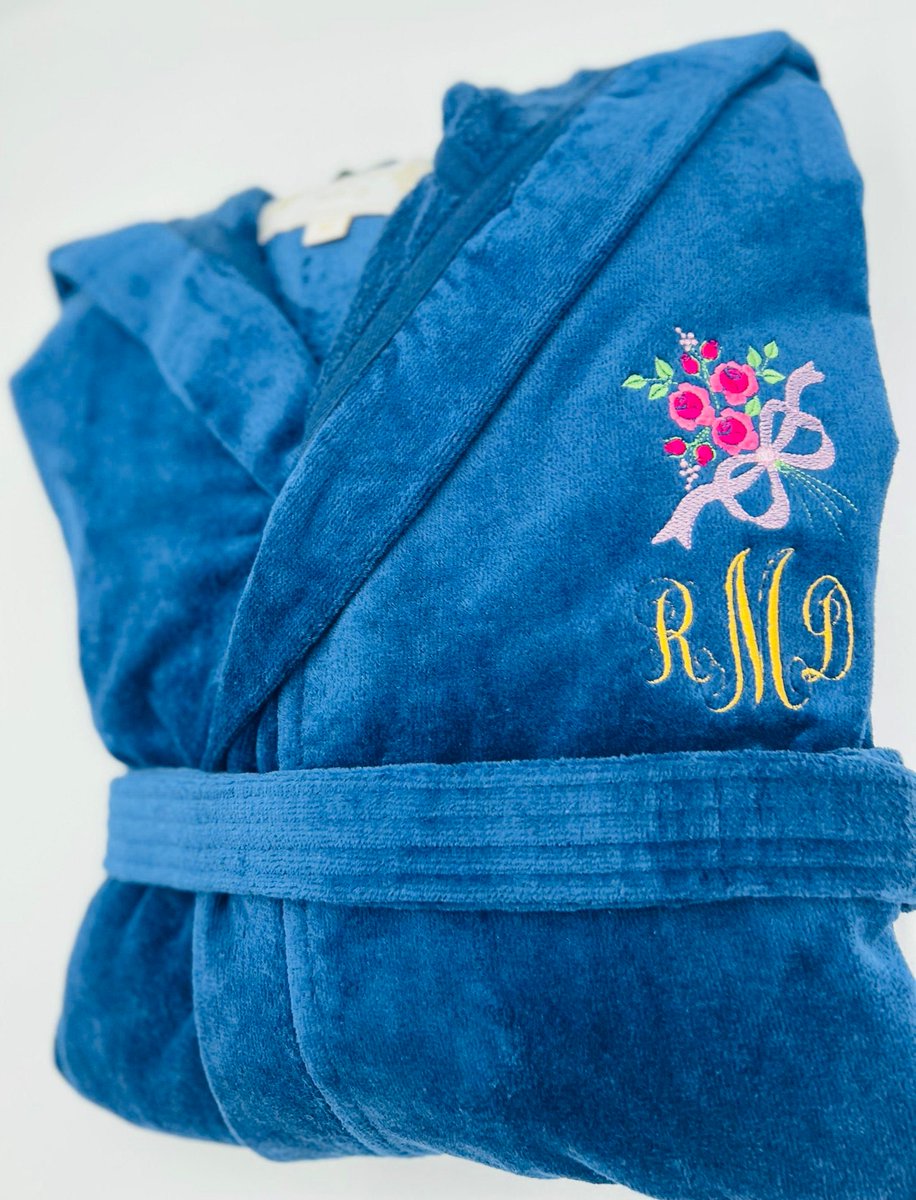 20% off Sitewide! Turkish Terry Velour Hooded Bathrobe etsy.me/3zn3hRD #anniversary #christmas #longsleeve #hooded #customgifts #bathrobe #robe #monogrammedrobe #personalziedgifts #hisandhers #hisandher # #etsy #giftideas #weddinggiftsidea #forher #yesido