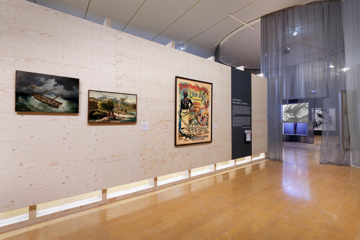 macLyon's tweet photo. 🏦 Les musées lyonnais à l'honneur dans l'exposition "Les nombreuses vies et morts de Louise Brunet" !
Prenant comme point de départ Louise Brunet, fileuse de soie lyonnaise, cette exposition de la @BiennaleLyon expose notamment des œuvres prêtées par des institutions locales ⬇ https://t.co/vjXVG8tm4a