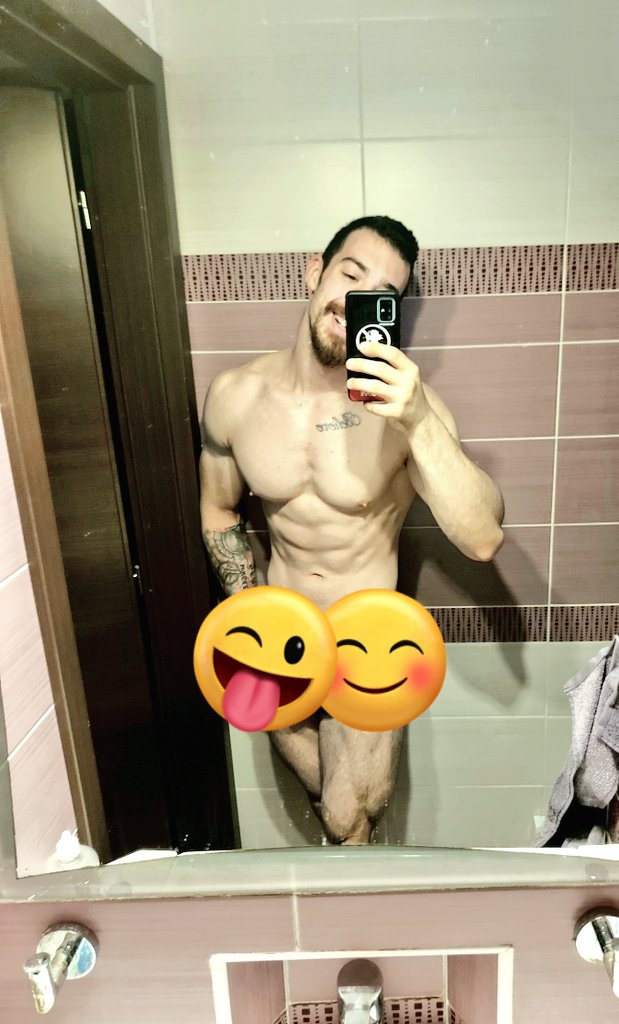 Patresstefanec's tweet photo. Večerná kontrola :)
#fitness #fit #man #live #abs #carb #natural #night #goodnight https://t.co/FWEzuUsGvH