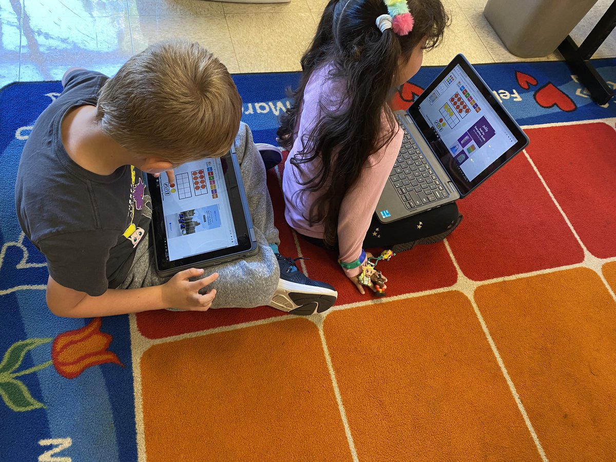 KimberlyFree4's tweet photo. Using 10 frames to model making a friendly number (9 strategy)! #firstgradefun
@patriotsccsd https://t.co/cKa6tORK10