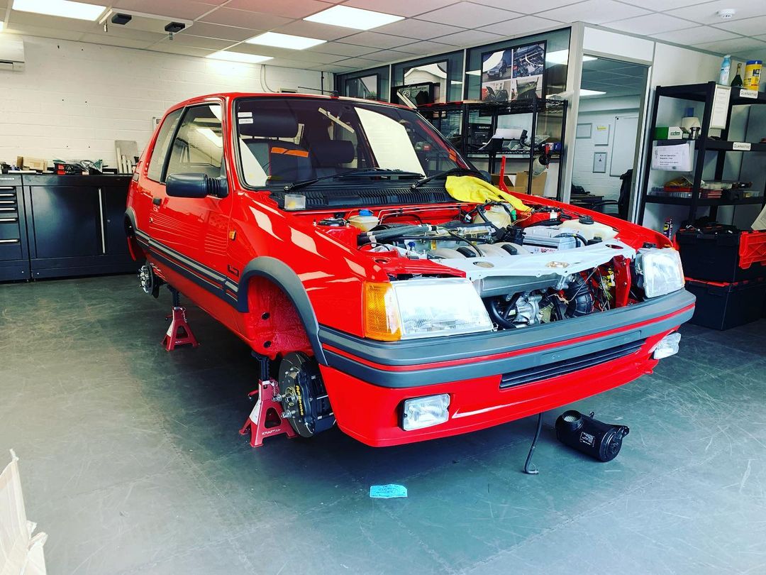 ITGairfilters's tweet photo. We can’t stop looking back at our friends over at Tolman Motorsport’s 001 Tolman Edition 205. You might not be able to see, but we’re in there!
#restorationproject #restomod #restomodclassics #enginebuild #engine #205 #tolmanedition #itg #itgairfilters #itgfilter https://t.co/TwuaVOZp2N