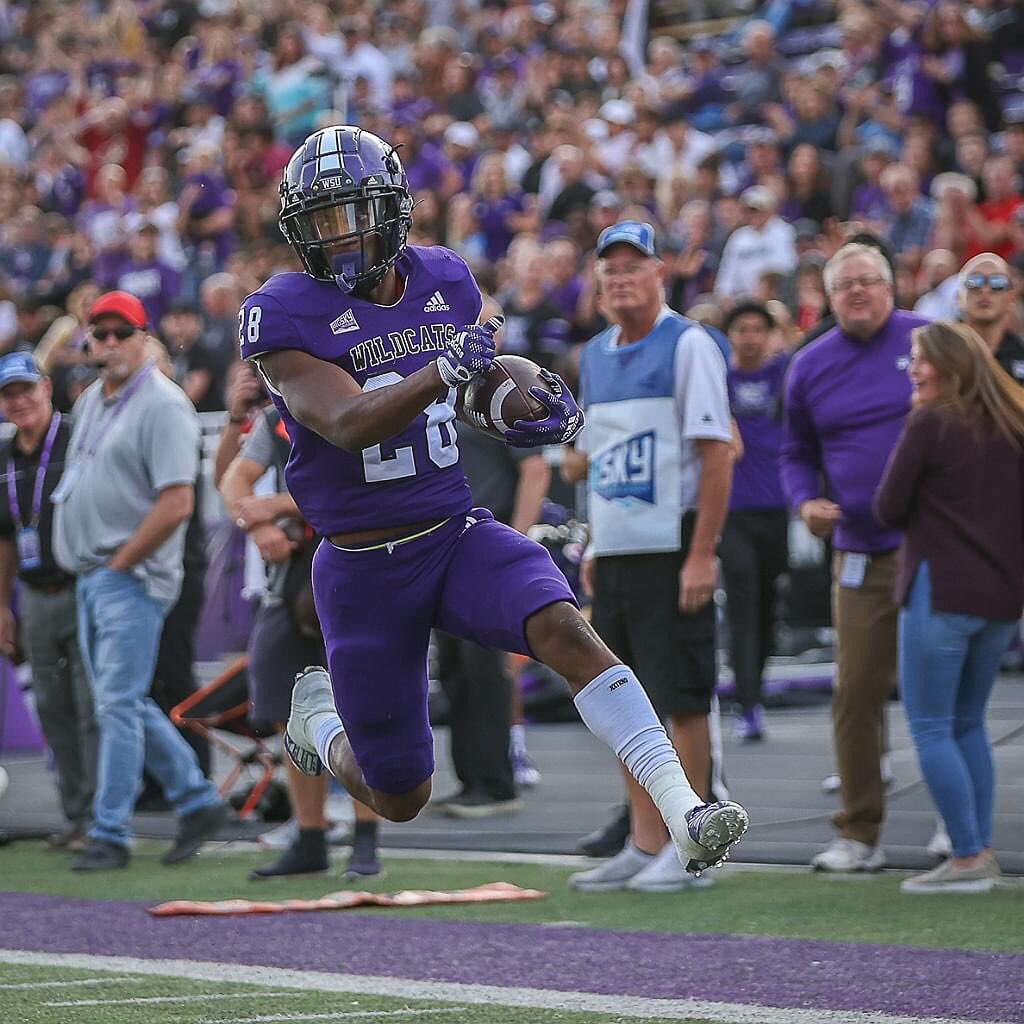 WaldoWildcat's tweet photo. How about those Wildcats?

#WeAreWeber
#WeberState
#WSUWaldo https://t.co/iUKYK8KNjF