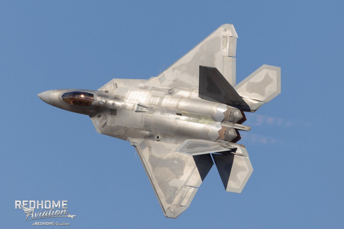 RedhomeAviation's tweet photo. The Raptor from @F22DemoTeam at the @ATXAviationExpo on rehearsal day, showing off some of the capabilities of the world's most feared air-dominance fighter. More on Facebook https://t.co/IOKgSKAyKu https://t.co/GWLQy8L8Hx