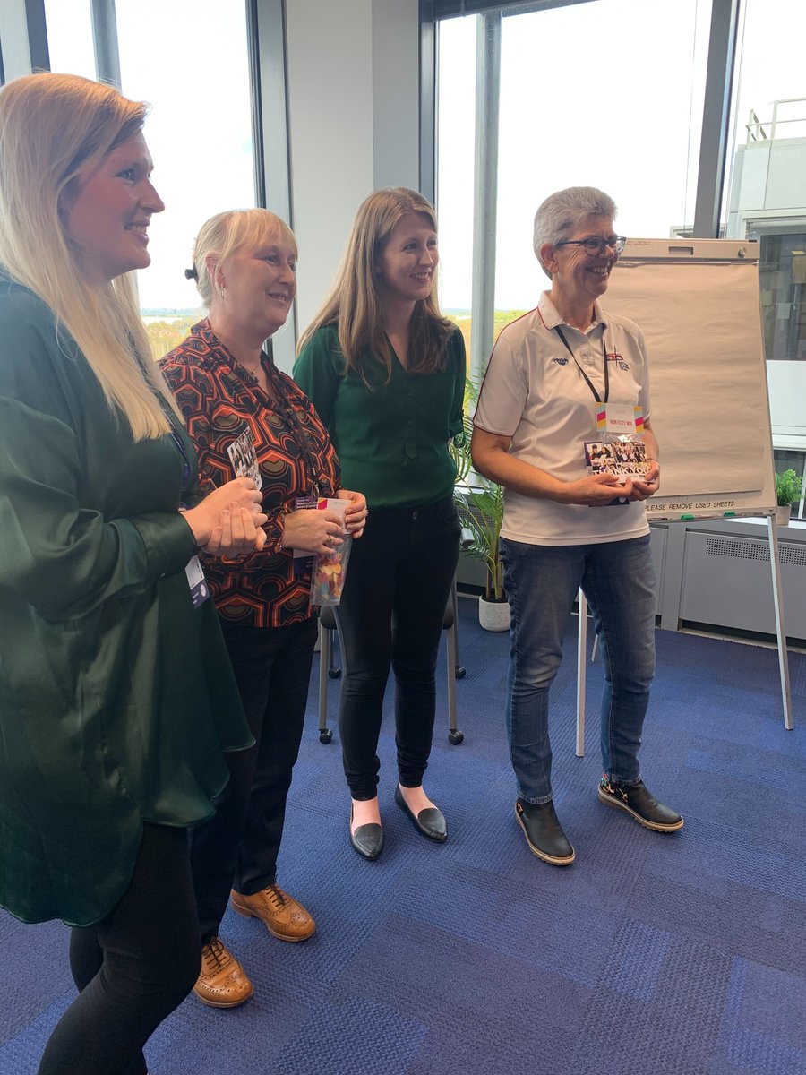Stemettes's tweet photo. A huge thank you to @transportgovuk for today's STEMtastic panel discussion and & networking; we couldnโt have done it without you! ๐
Take a look on our events page for upcoming events like todayโs summit:
๐https://t.co/1TWNPtTLUe
#DFTStemettes
#GirlsInSTEM
#WomenInSTEM https://t.co/V5TbHH6RLP