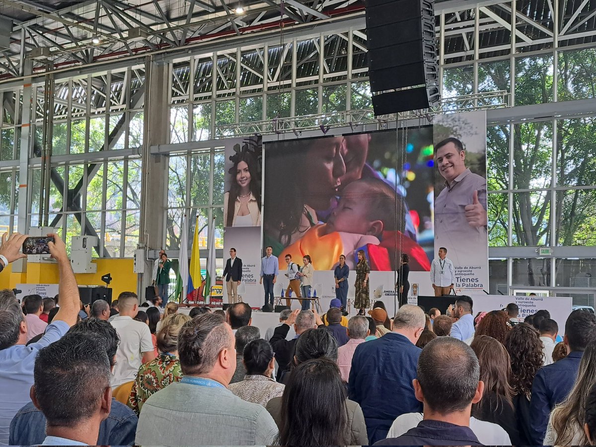 adrisernatorres's tweet photo. Diálogos regionales vinculantes Medellín, los tutores PTA presentes @PTA_Colombia @DaniloEusse @Daz4Grace  @OlgaSevillaR @bonnylucia @AlcRionegro #Antioquiatienelapalabra https://t.co/8xCDLpht5m